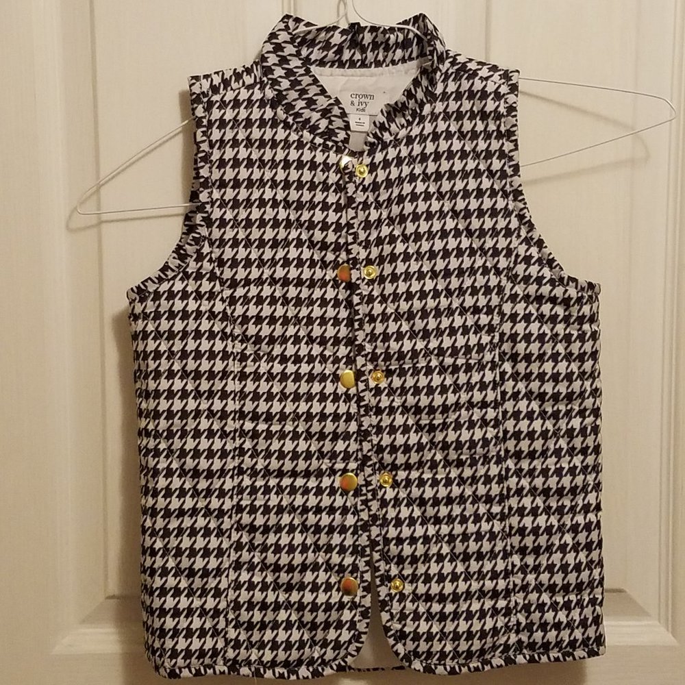 Crown & Ivy Kids vest size 6.
